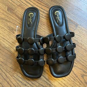 NWT Comfort Black circle Women's Sandals 
Size 8 summer Vacation Beach Pool